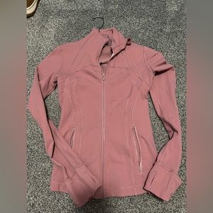 Lululemon define jacket size 4